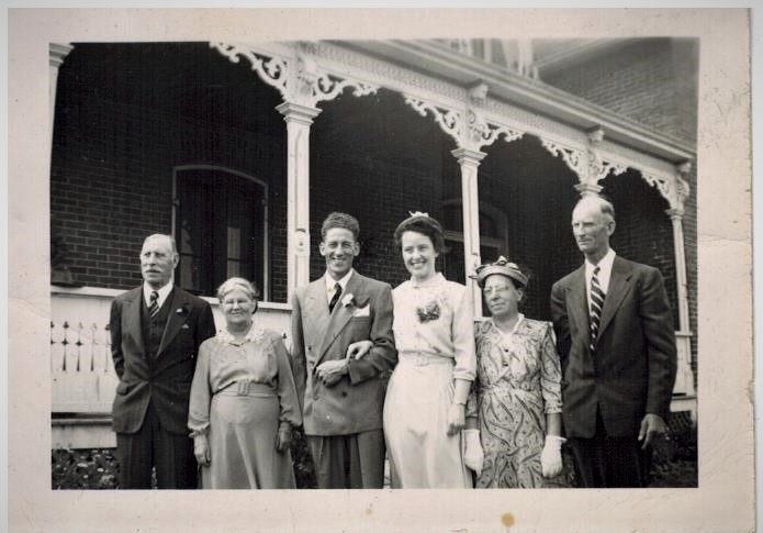 pictures/CECILIA & WILLIAM HUTCHISON/Couples/1.2.3   Frank Dorothy Cobb wdg 001.jpg
